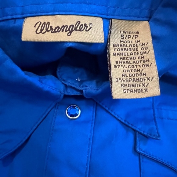 Wrangler Snap Button Down Small - Picture 3 of 3
